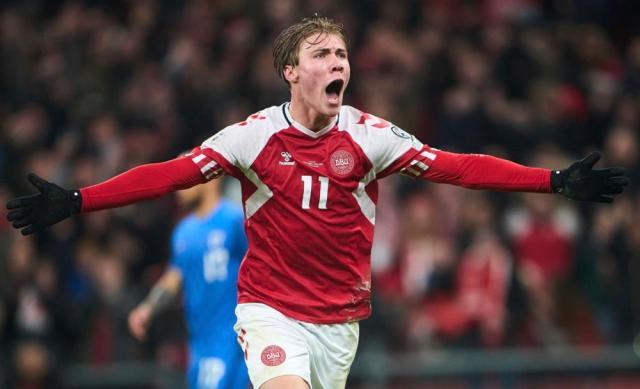 开云体育官网-【人物】丹麦哈兰德3球成名！20岁强力中锋走红意甲