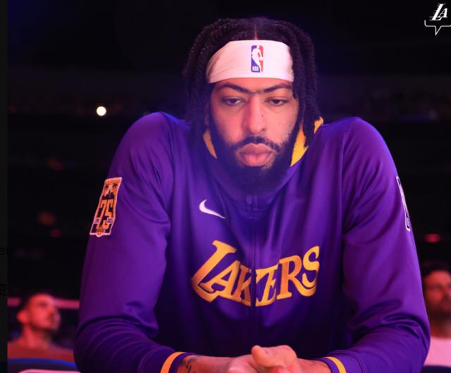 开云体育入口-浓眉状态火热湖人继续奏凯 甜蜜背后仍存巨大忧患