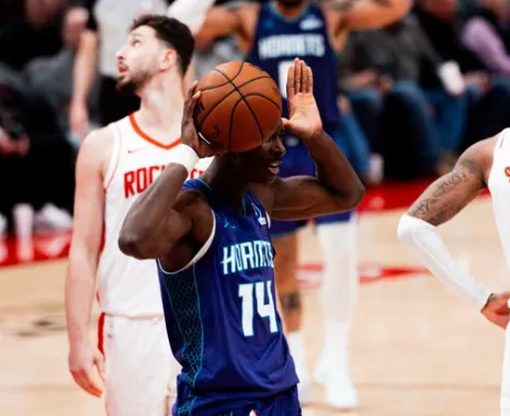 开云体育在线-势如破竹！黄蜂客胜火箭豪取八连胜，战绩来到24胜28负