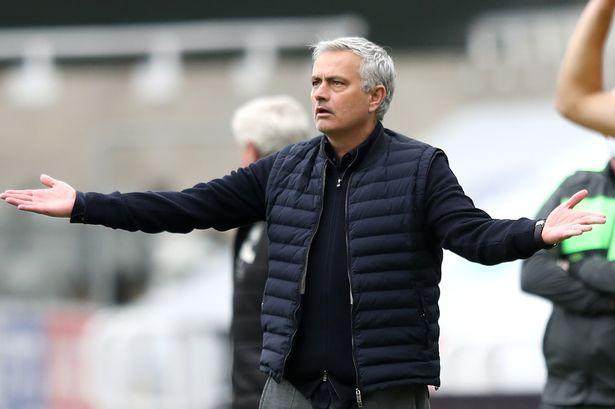 开云体育官网-穆帅:有些失误算不上失误 因为这与球员能力有关